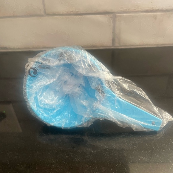 Tupperware Blue Funnel - Picture 9 of 9